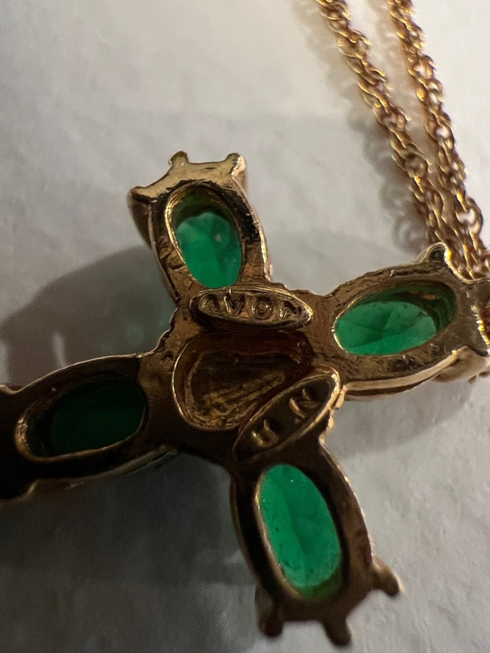 Avon ‘NR’ Gold-tone Cross Necklace with Green Gemstones - Picture 5 of 5